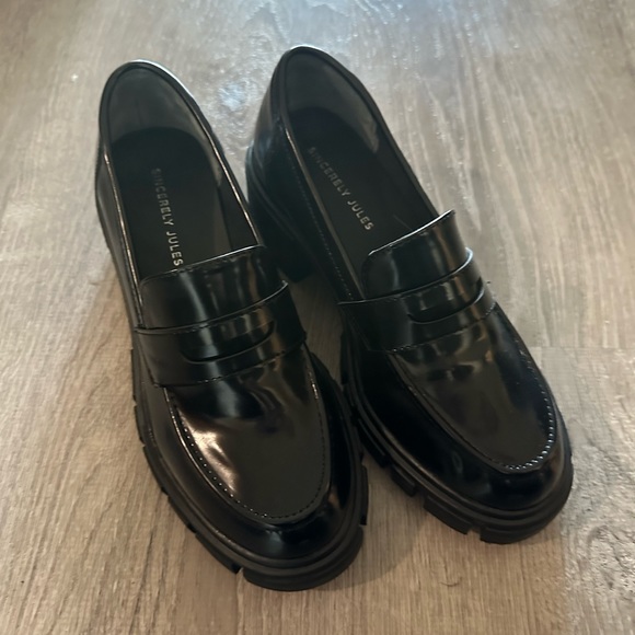 COPY - Sincerely Jules Chunky Shoes - Picture 2 of 3